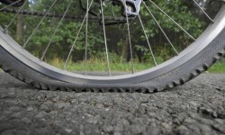 LIMBC MTB 101 : HOW TO FIX FLAT TYRE LIMBC MTB 101 : HOW TO FIX FLAT TYRE